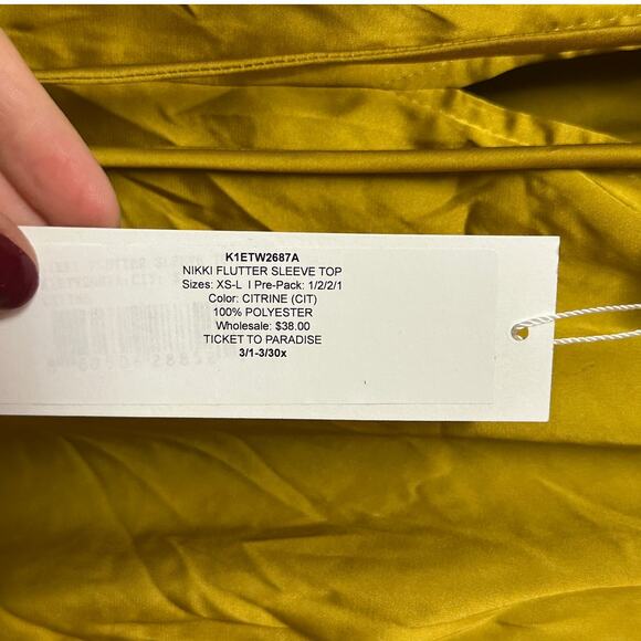 Bishop + Young Nikki Flutter Sleeve Ruffle Neck Top Citrine Women’s Size S - Picture 7 of 8